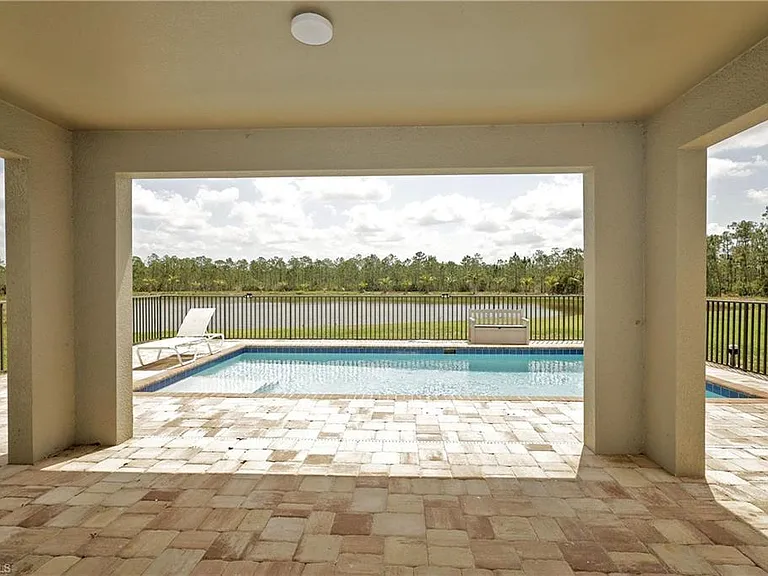 14047 Danpark Loop — Photo 35