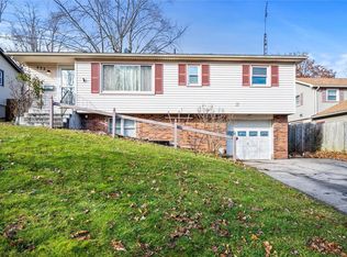 233 Afton St, Rochester, NY 14612