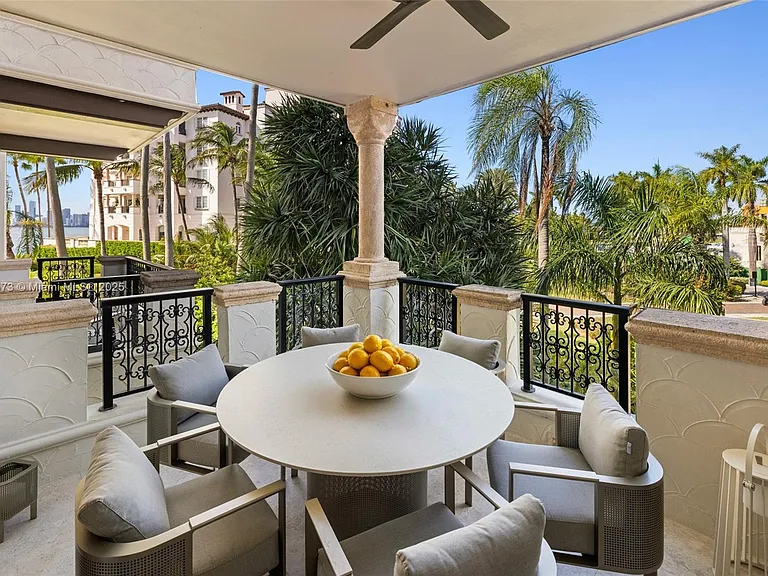 4924 Fisher Island Dr #4924 — Photo 20