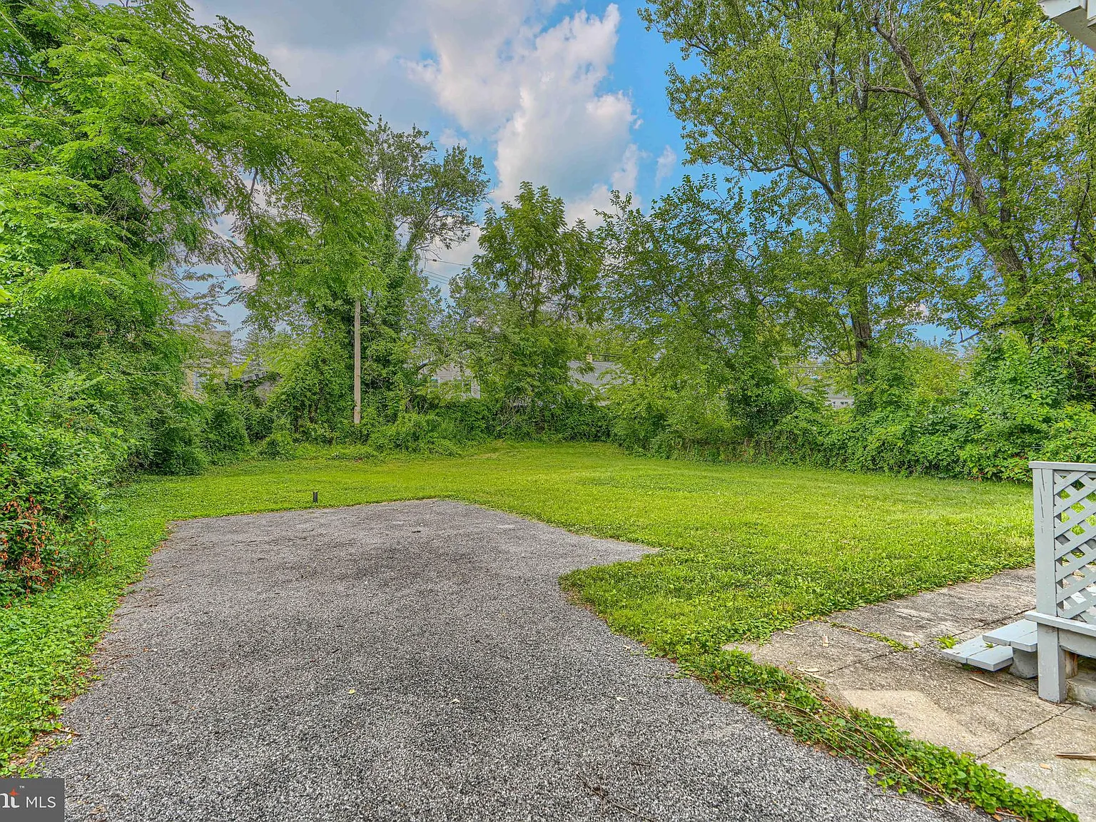 4 bed, 3.0 bath, 1464 sqft, $3,000 — Photo 3