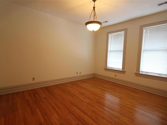 4th image of 3866 Shenandoah Ave Floor 2