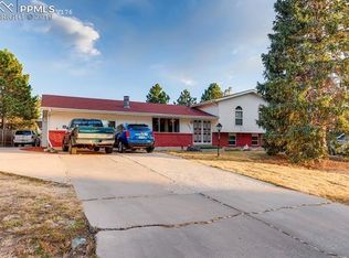 1375 Ginny Ln, Colorado Springs, CO 80918