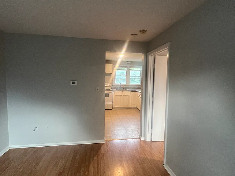 28 Concord St #10 — Photo 8