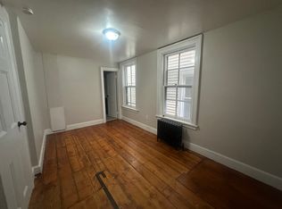 150 Front St #1F, Schenectady, NY 12305