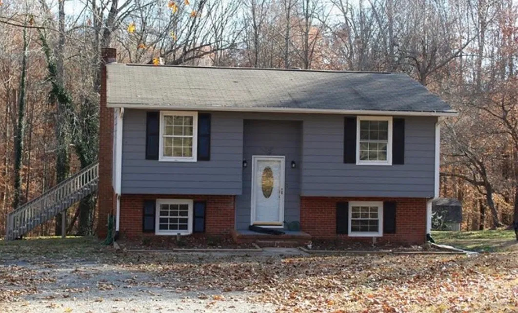E Naomi St, Randleman — Photo 1