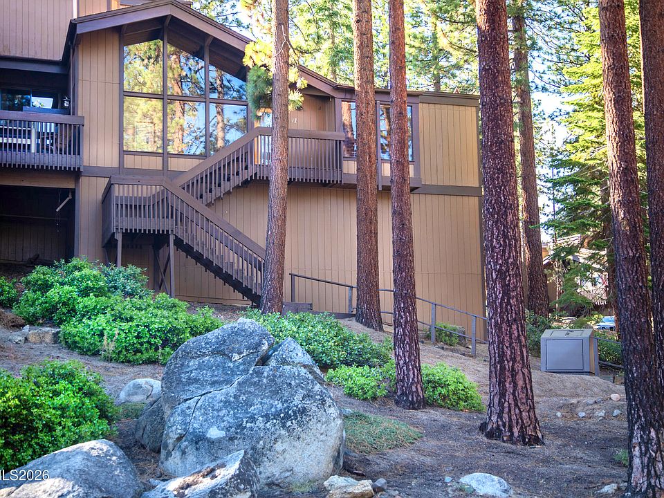 1st image of 11 Manzanita Ct
