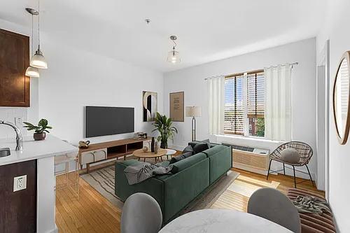 366 West Side Photo 1
