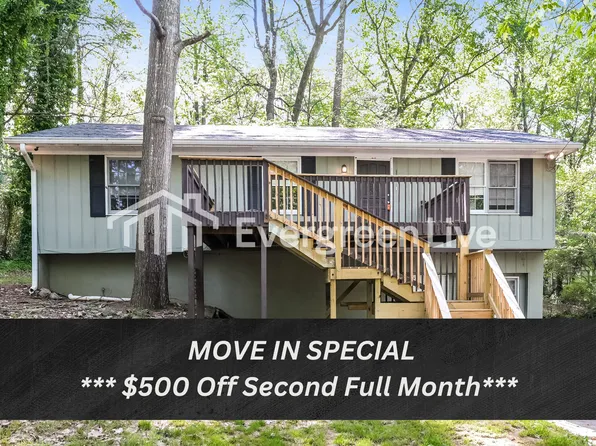 4428 Cary Dr, Snellville, GA 30039