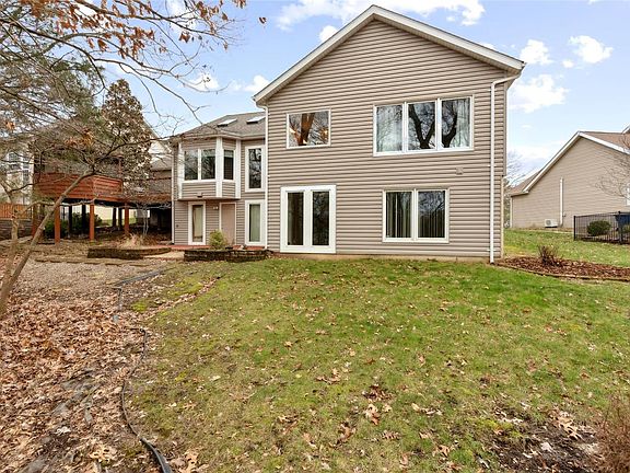 5th image of 1518 Clayton Woods Ct