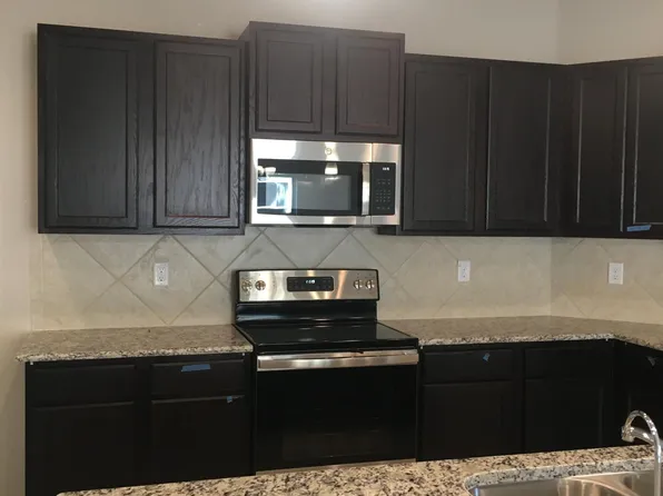 156 Bass Ln, New Braunfels, TX 78130