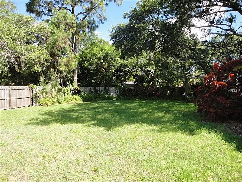 2nd image of 210 Sunset Beach Dr
