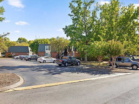 5th image of 900 Mountain Creek Rd APT 300