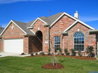 2122 Rose May Dr, Forney, TX 75126