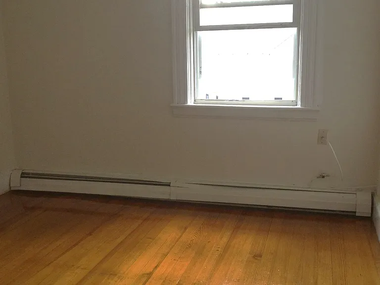 15 Penn St #3 — Photo 9