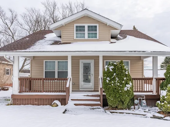 64 Northeast Ave, Tallmadge, OH 44278