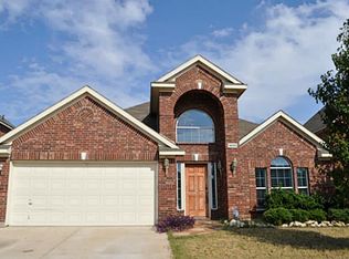 9609 Flowering Spring Trl, Crowley, TX 76036