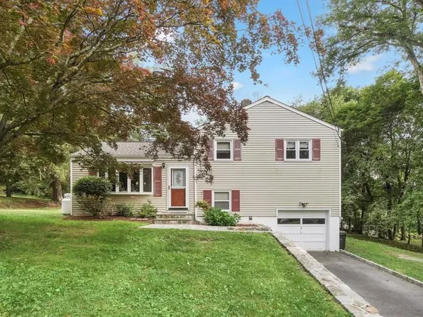 5 Ridge Road, Cortlandt Manor, NY 10567