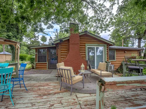 21306 E 10th St, Hinton, OK 73047