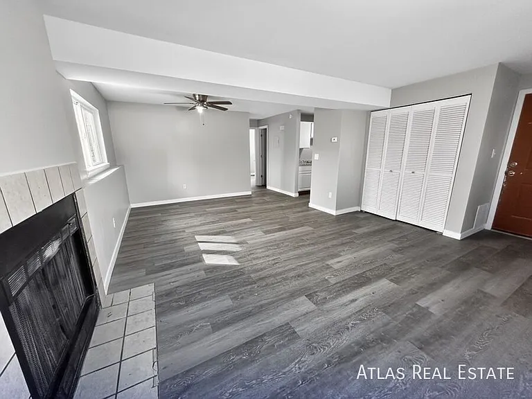 1825 Zebulon Dr #C — Photo 7