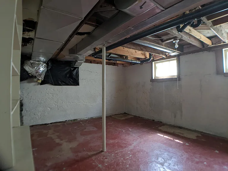 1827 N Skidmore St — Photo 54