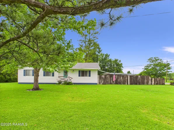 1297 Cypress Island Hwy #4W, Saint Martinville, LA 70582