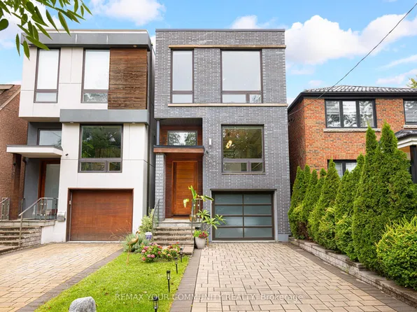 164 Aldwych Ave, Toronto, ON M4J 1X6
