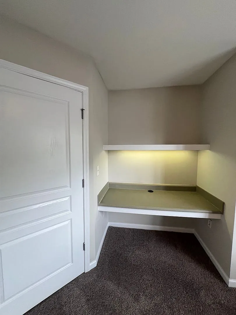 21-2114 CT Properties — Photo 4
