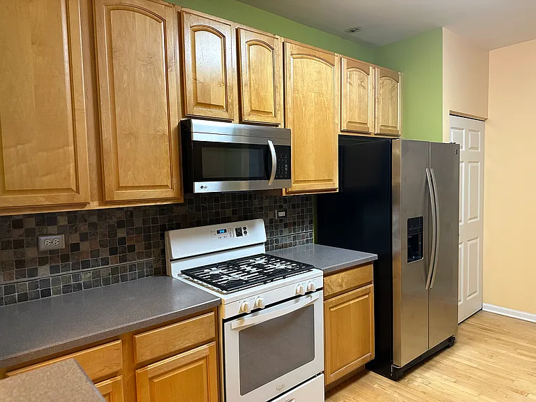 342 Pine Lake Cir — Photo 10