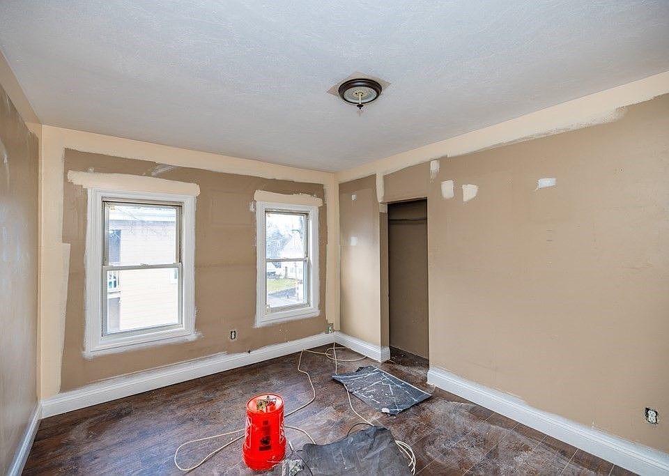 58 Ellsworth St 3, Brockton, MA 02301 Zillow