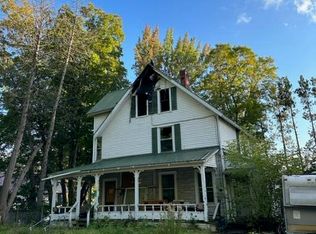 128 Margaret St, Saranac Lake, NY 12983