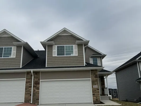 9208 Peregrine Rd, Lincoln, NE 68505