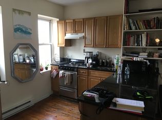 35-39 Cooper St #4R, Boston, MA 02113