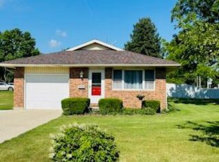 894 Fielding Rd, Sidney, OH 45365