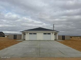 8833 Lupine Loop Dr #A, California City, CA 93505