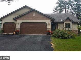 9754 River Forest Dr, Monticello, MN 55362