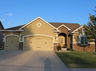 4509 NW 167th St, Clive, IA 50325