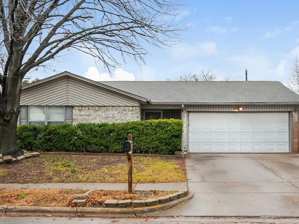 6029 Dustin Dr, Watauga, TX 76148