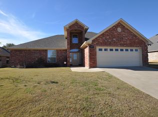 7359 Rockpoint Ln, Tyler, TX 75703