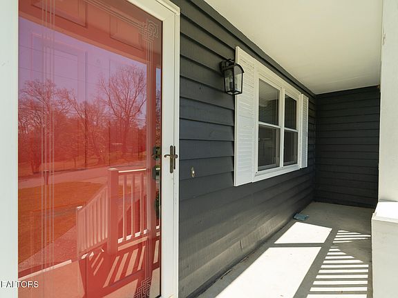 5th image of 520 Harrow Rd