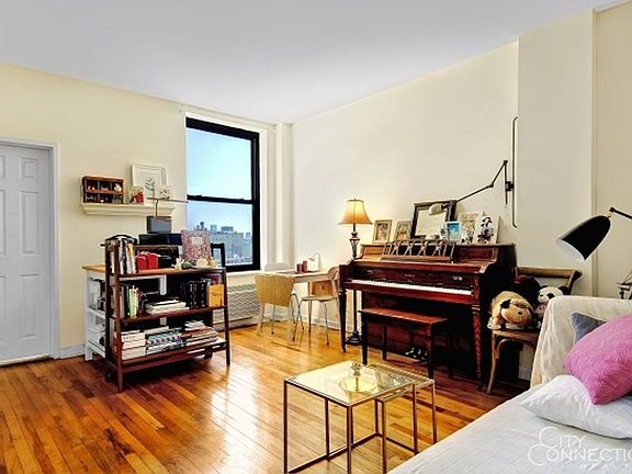 2nd image of 112 W 72nd St APT 12F