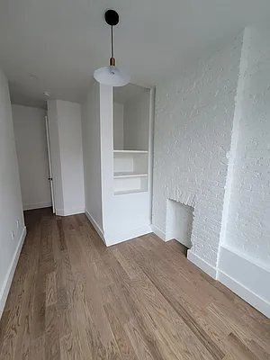 Rented by PL Realty | media 5