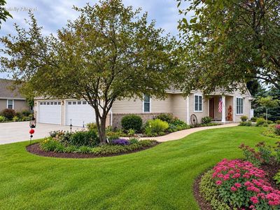 616 Ravenwood COURT #B, Waterford, WI, 53185