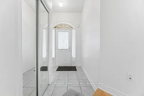 4 Rocky Point Cres Photo 1