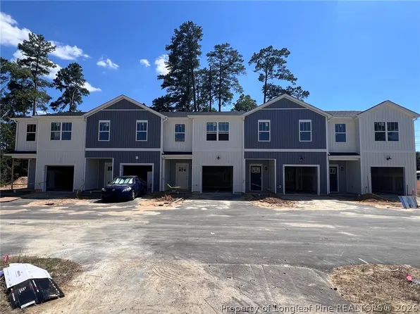 1704 Florshine Way, Fayetteville, NC 28312
