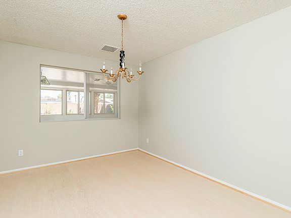 5th image of 4707 S Clark Dr