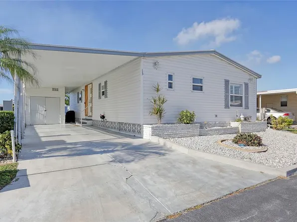 13 N Buena Vista Ave, Englewood, FL 34223
