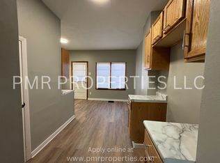 209 W Hyde Park Ave, Saint Joseph, MO 64504