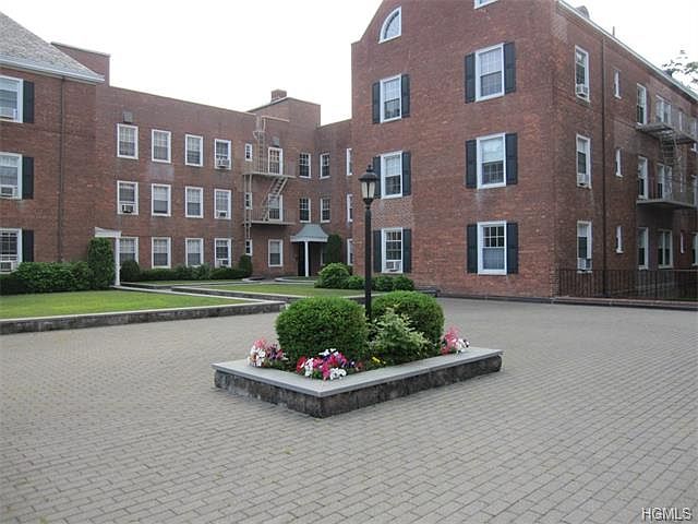 1st image of 1815 Palmer Ave APT 1F
