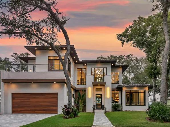 621 Calhoun Ave, Destin, FL 32541