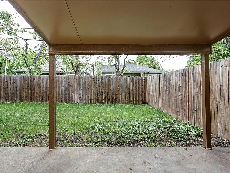 5022 Donnelly Ave — Photo 20